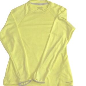 Patagonia women’s medium bright yellow great condition
